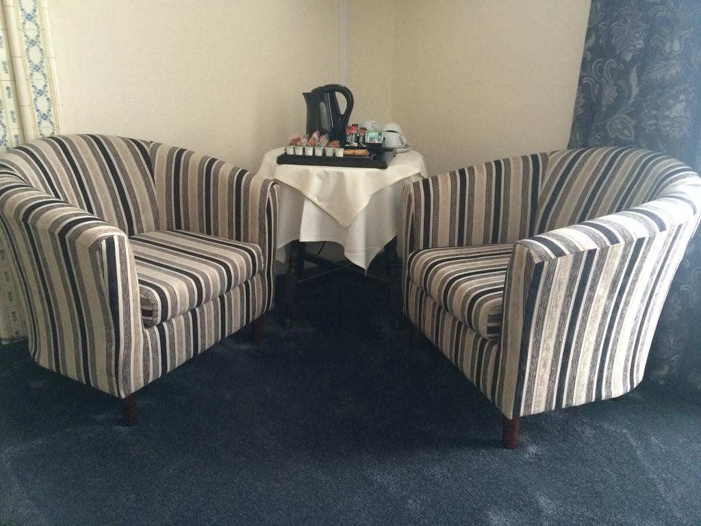 Lowenac Hotel Camborne Pokoj fotografie